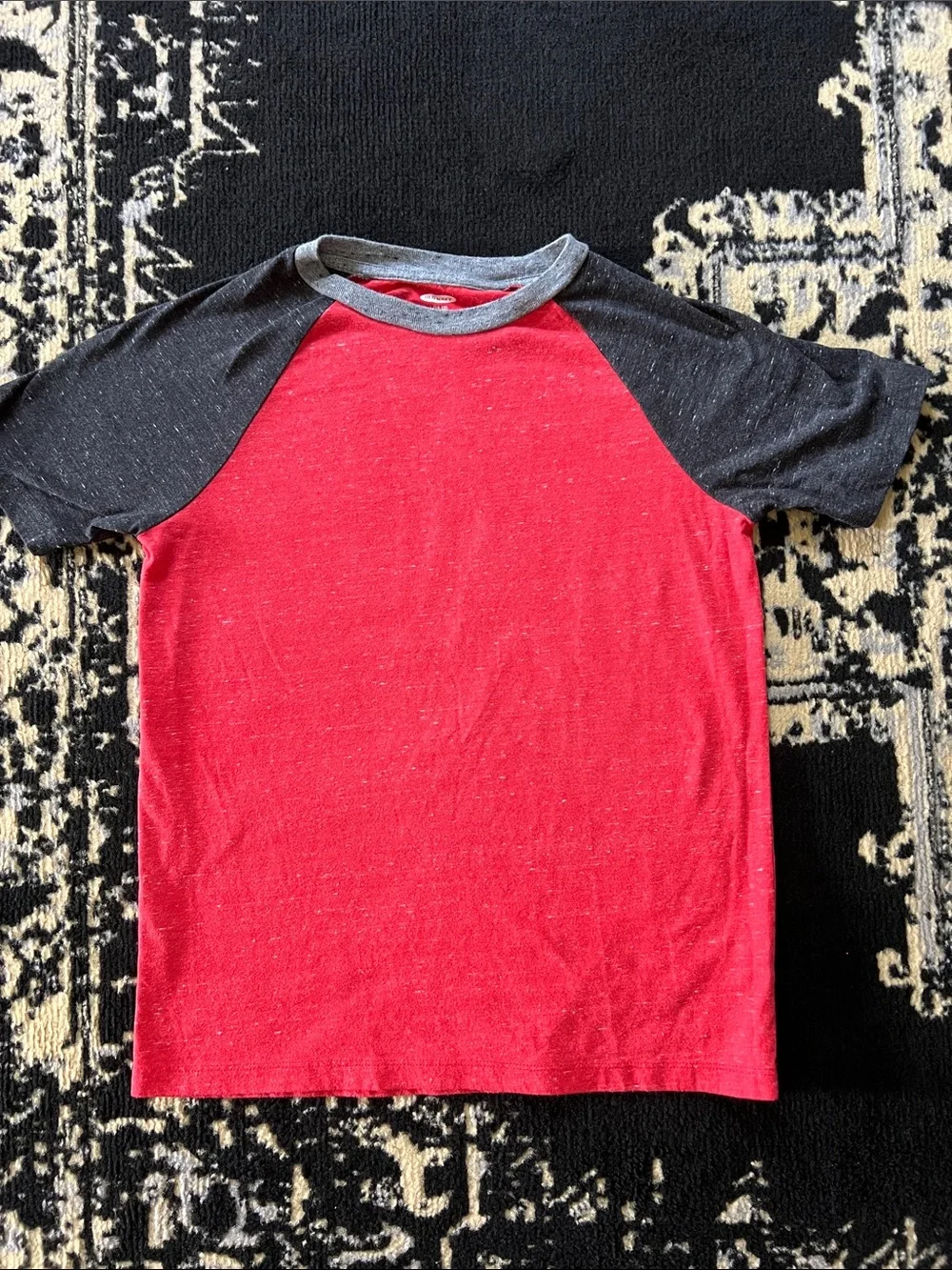 Boys Old Navy raglan style tees